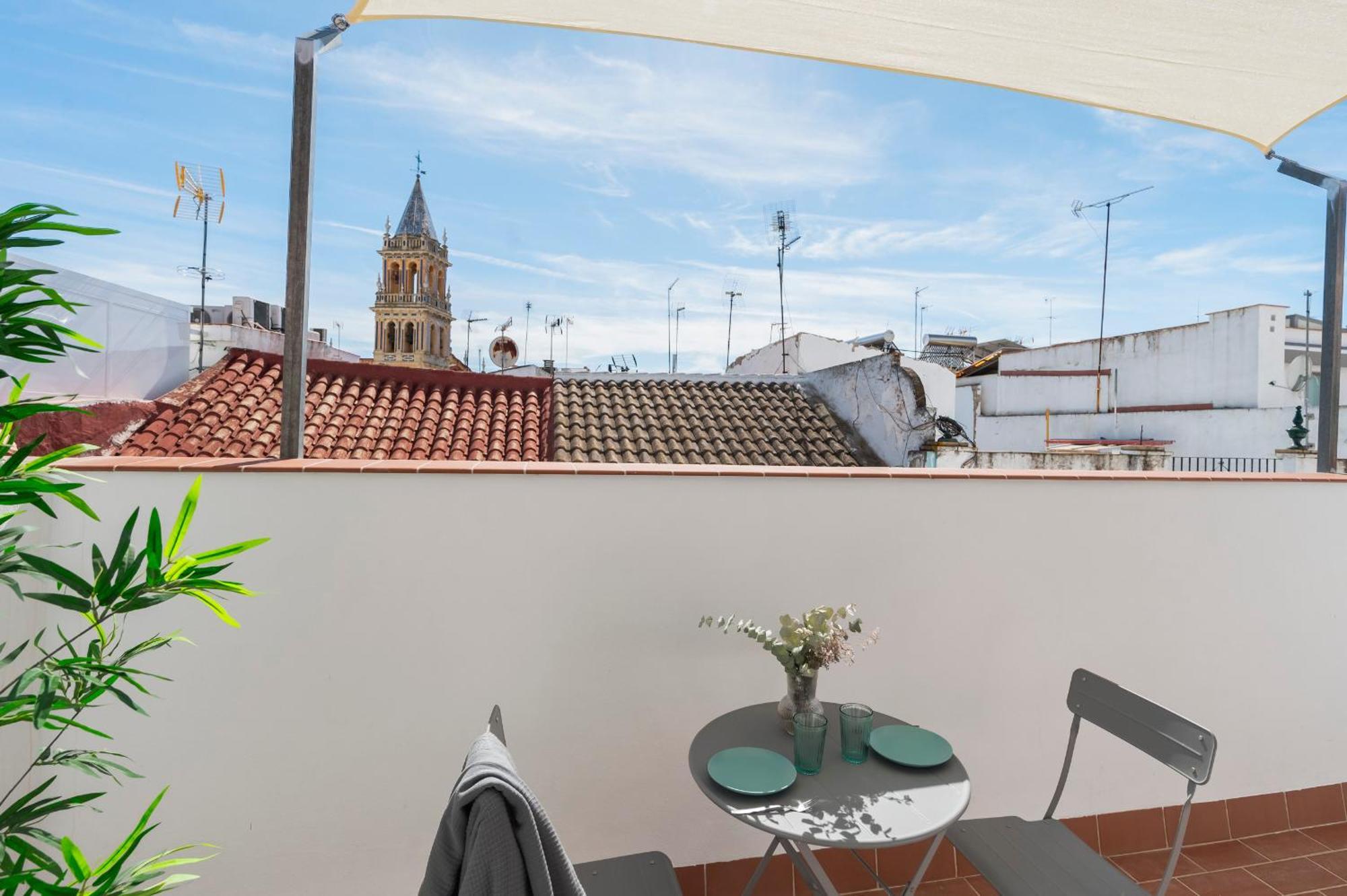 Anfitrion Triana 3 Apartamento Sevilha Exterior foto